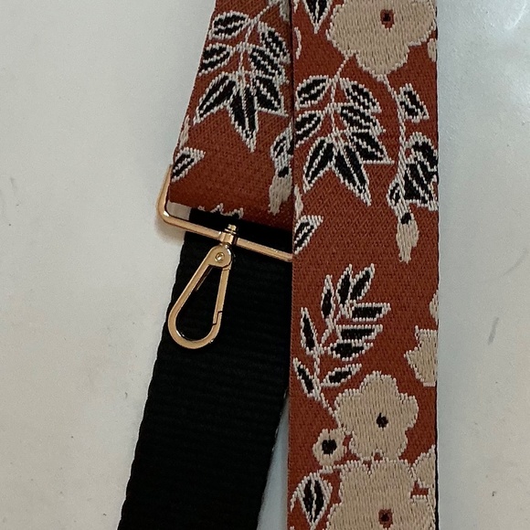 NWT Kedzie  interchangeable bag strap - Picture 2 of 4